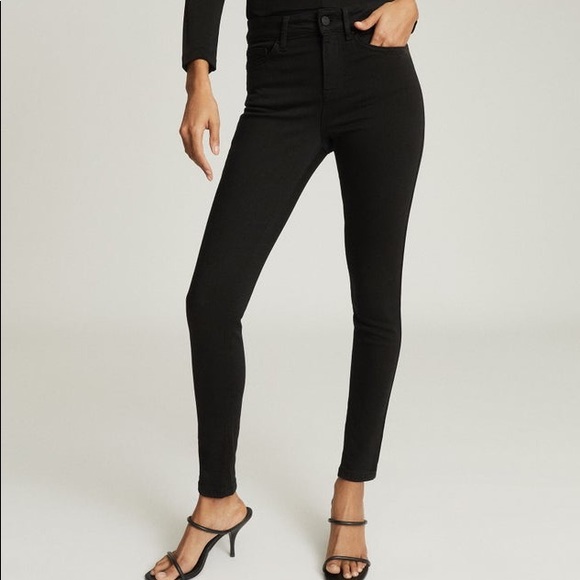 REISS | Lux Mid Rise Skinny Jeans in Washed Black - Picture 2 of 5
